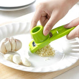 Super User Friendly Garlic Grater / Ginger Grater Garlic Shredder Great for Recipes - ModernKitchenMaker.com