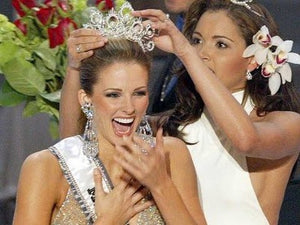 Former Miss USA Winner Reveals Her Beauty Secret!  Eating more Kale 🌿 has made Her Skin Glow